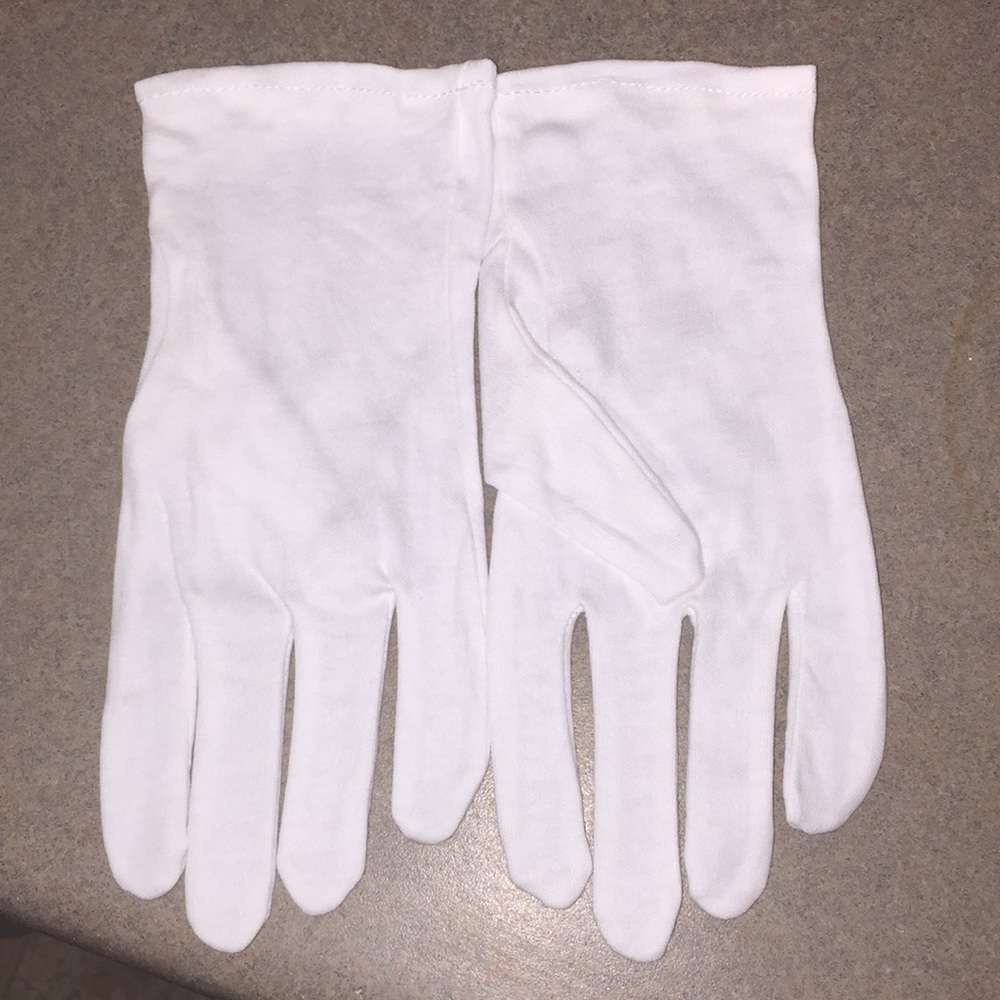 Gloves